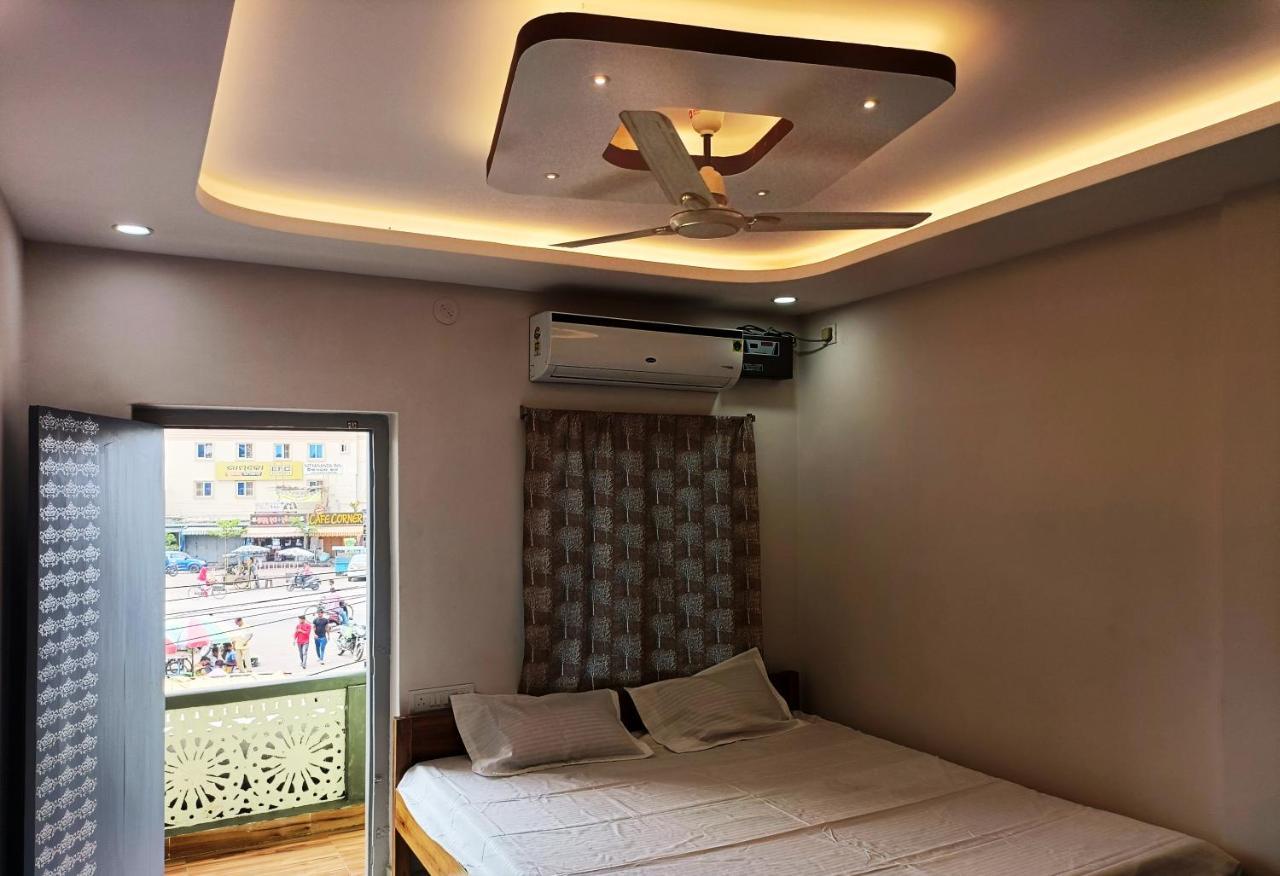Hotel Grand View Puri Kültér fotó