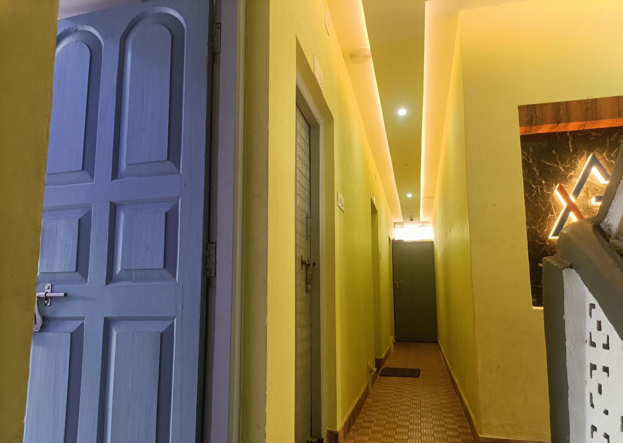 Hotel Grand View Puri Kültér fotó