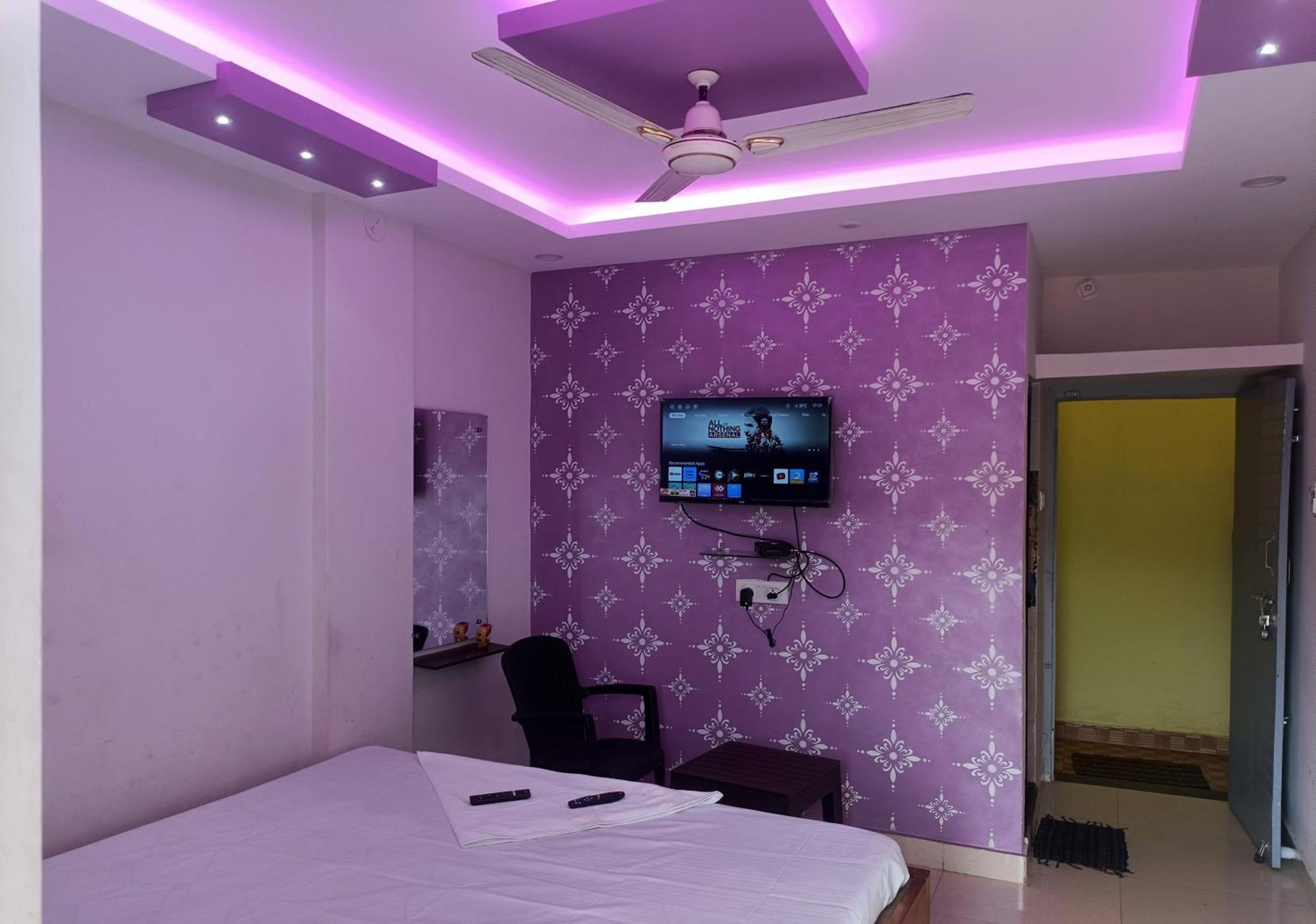 Hotel Grand View Puri Kültér fotó