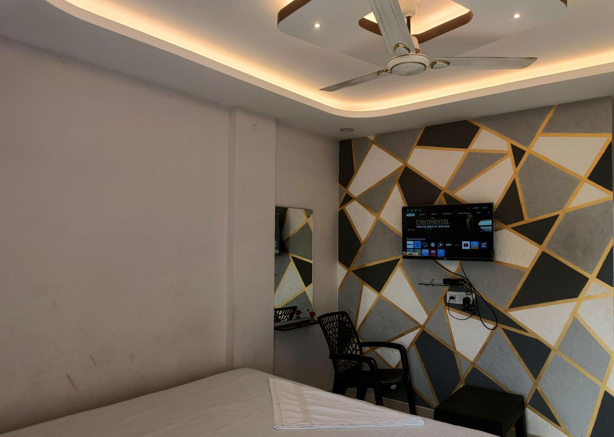 Hotel Grand View Puri Kültér fotó