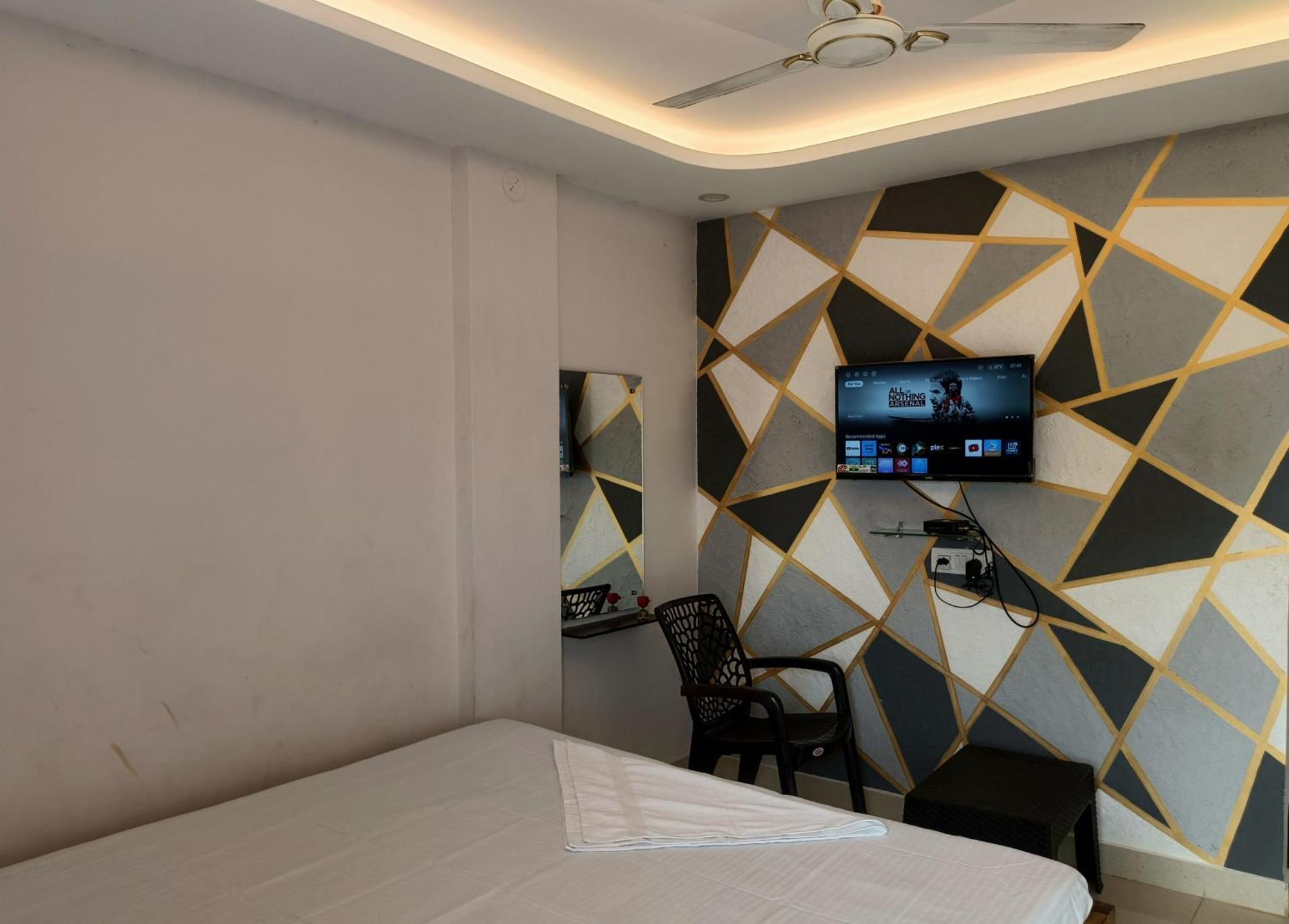 Hotel Grand View Puri Kültér fotó