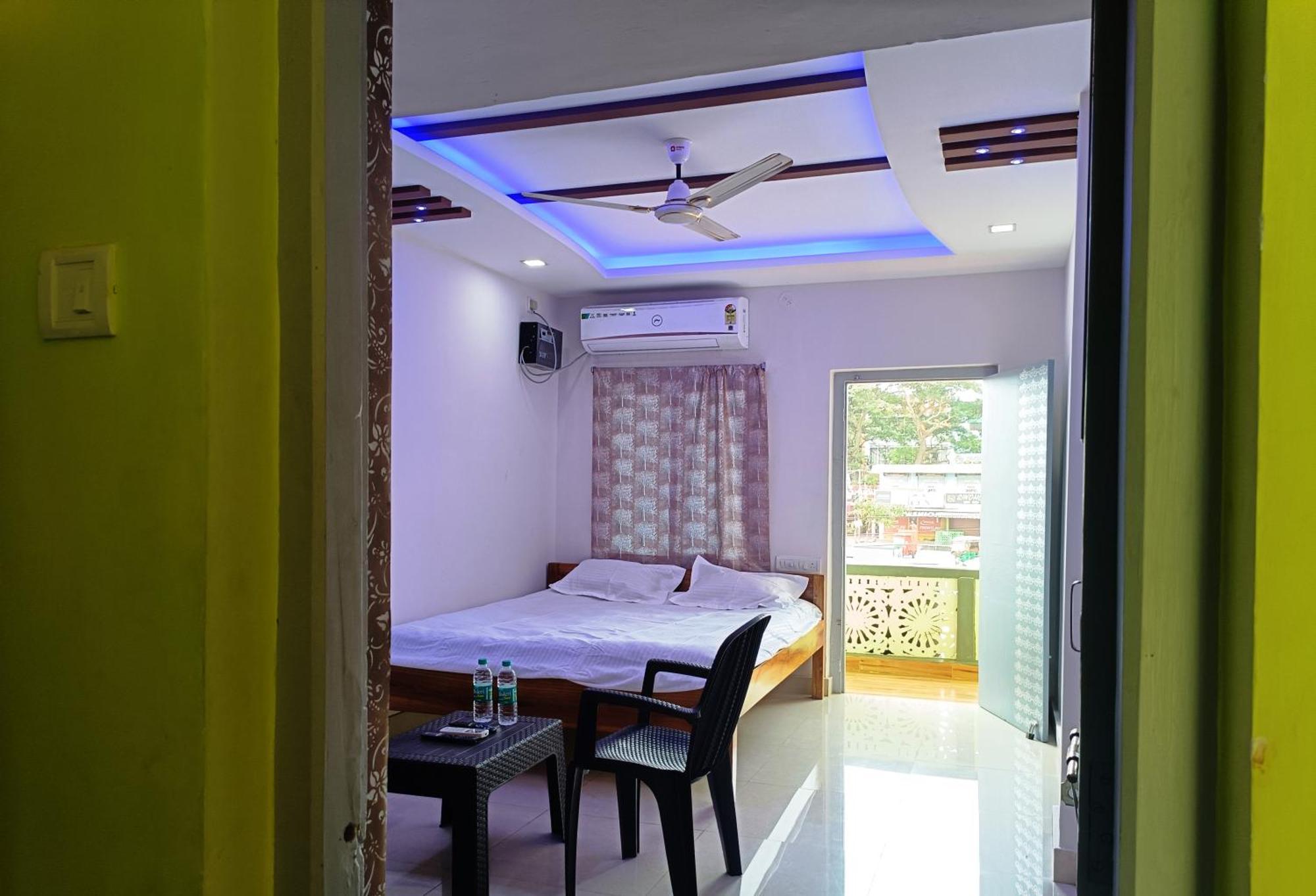 Hotel Grand View Puri Kültér fotó